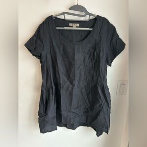 Flax 100% linen long short sleeve top/ tunic. Distressed black. Women’s size SM